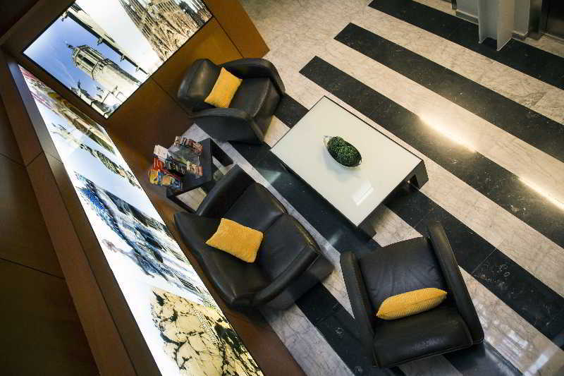 Libere Sant Antoni Aparthotel Barcellona